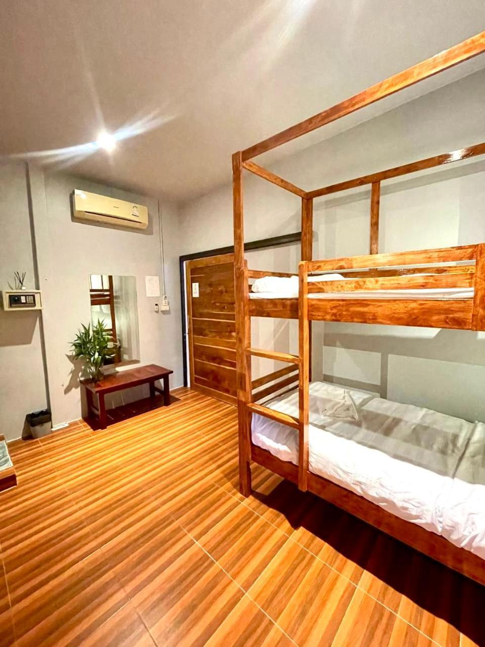 Propaganda Hostel เกาะพะงัน ภายนอก รูปภาพ