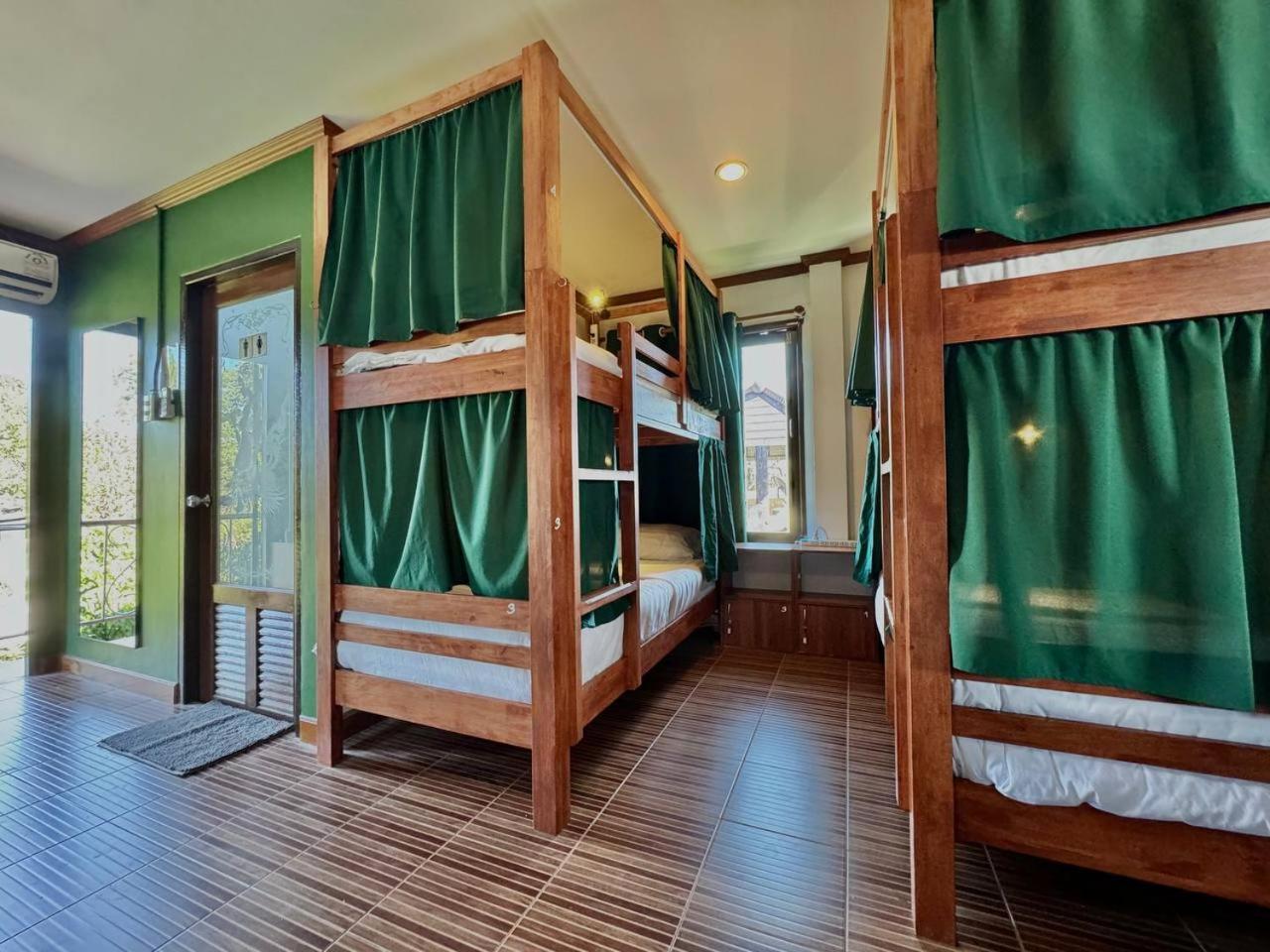 Propaganda Hostel เกาะพะงัน ห้อง รูปภาพ