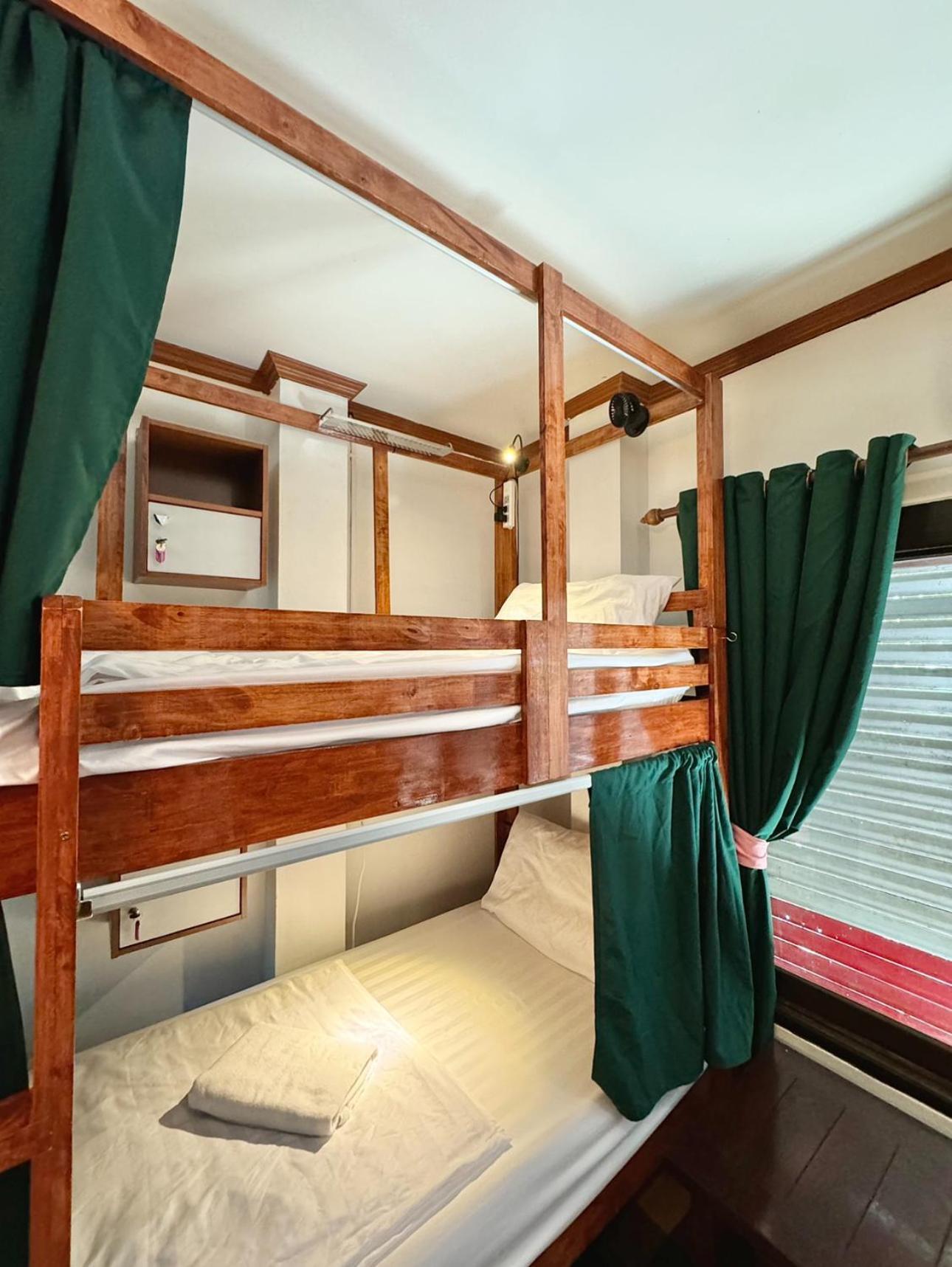 Propaganda Hostel เกาะพะงัน ภายนอก รูปภาพ