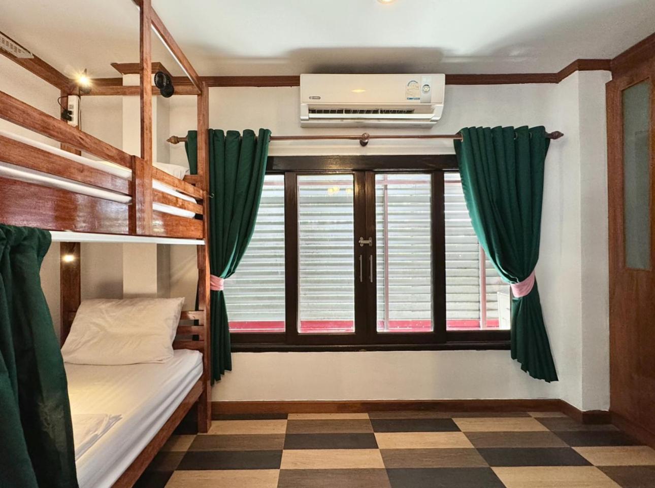 Propaganda Hostel เกาะพะงัน ห้อง รูปภาพ